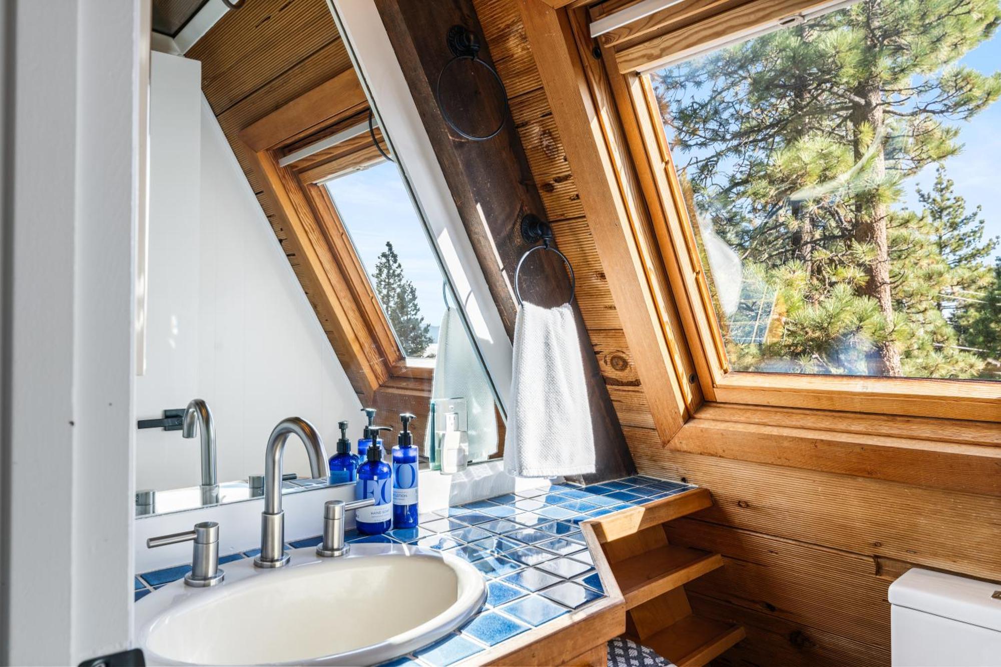 A-Frame Cabin With Hot Tub & Close To Lake Tahoe تاهو سيتي المظهر الخارجي الصورة